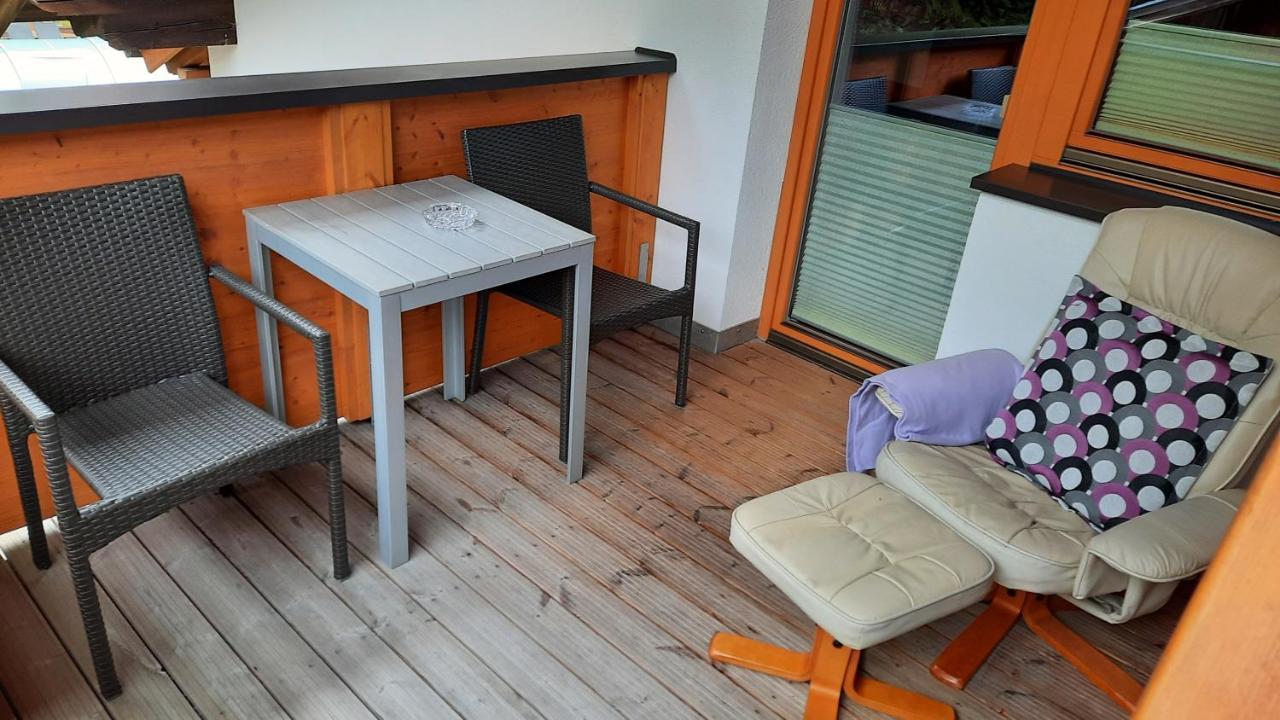 Gaestehaus Almrausch, Ferienanlage Mit Pool Nassereith Eksteriør billede